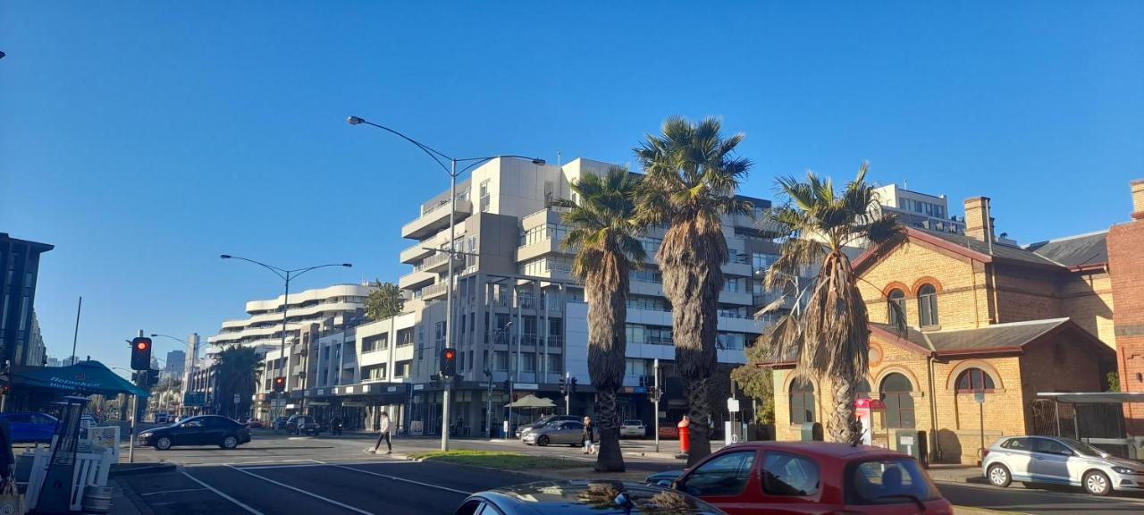 Beautiful Apartment 100Mts Near The Beach In Port Melbourne Buitenkant foto
