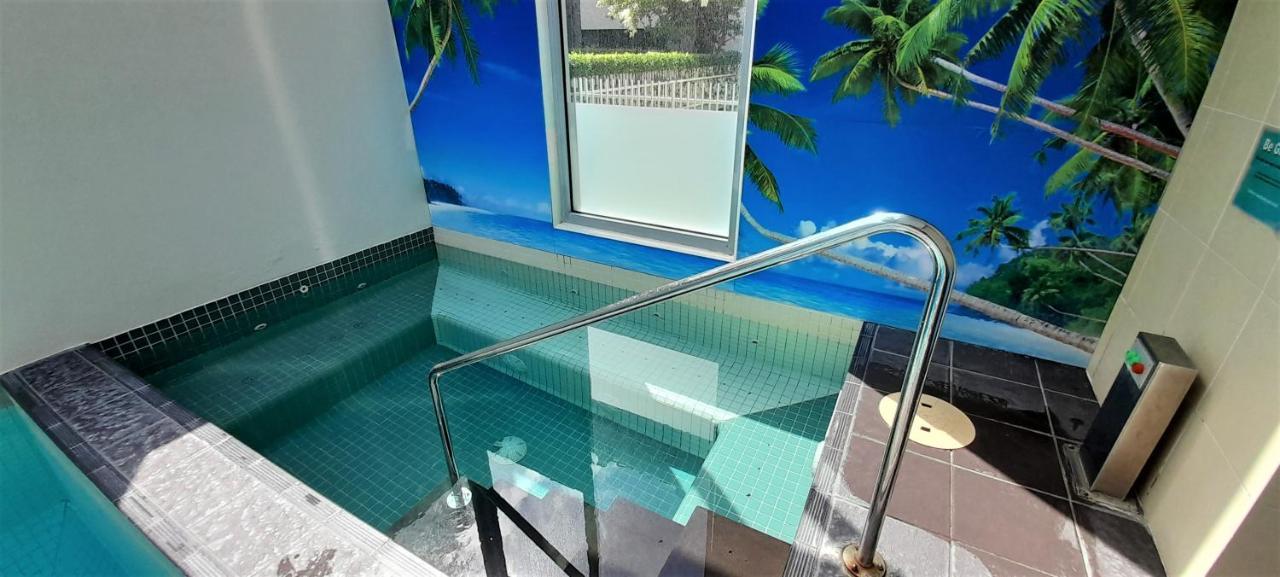 Beautiful Apartment 100Mts Near The Beach In Port Melbourne Buitenkant foto