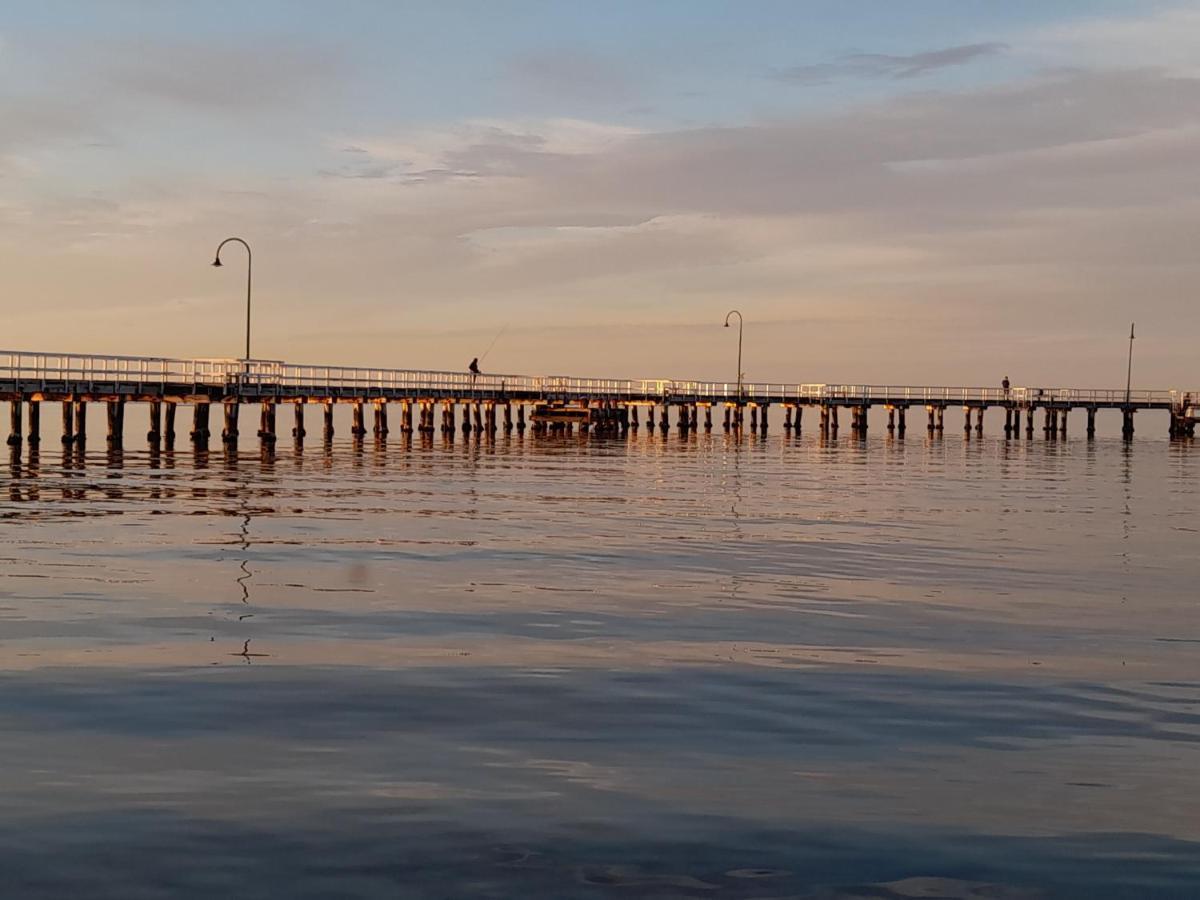 Beautiful Apartment 100Mts Near The Beach In Port Melbourne Buitenkant foto